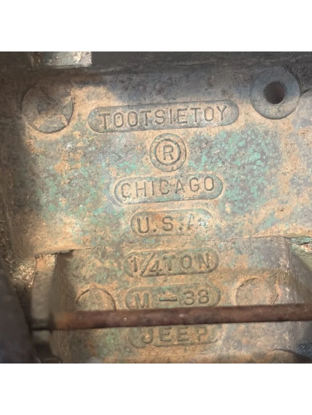 Tootsie toy army jeep from 1960s 5